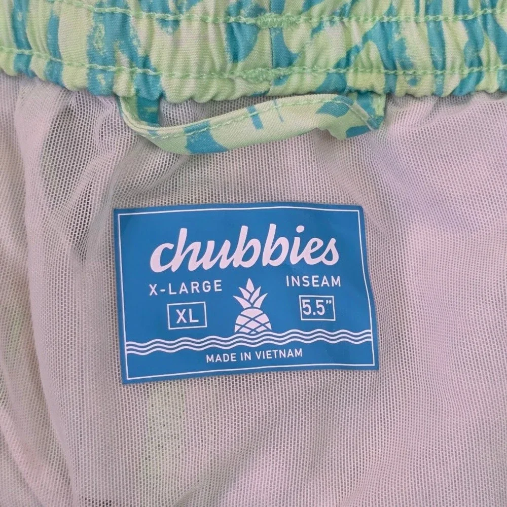 Chubbies Men's XL Swim Trunks Lime Green Blue Tiki Geometric 5.5